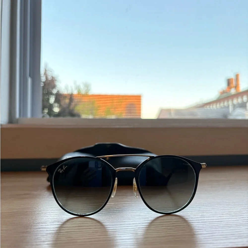 Ray-Ban Black and Gold Women's Sunglasses with Case - Picture 10 of 13
